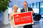 Freuen sich auf spannende zehn Tage: Liz Mohn und Bürgermeister Henning Schulz.Foto:Stadt GT