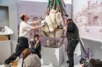 Die Ankunft der Hand Konstantins am 23. Maerz 2017 zur der Wunder Roms Ausstellung im Dioezesanmuseum Paderborn