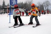 Die „Formel Eins auf Eis“ und der Snowboard-Weltcup treffen auf ein festliches Winterdorf und Action für Kids. Foto: Ferienwelt Winterberg