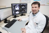 Blick ins Körperinnere: Arne Dallmannn leitet das Institut für Radiologie und ist 20 Stunden wöchentlich im MVZ Weser-Egge Höxter tätig. So kann er sich verstärkt um ambulante Patienten kümmern.