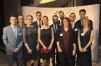 IHK-Referent Björn Kelle (links) begleitete die erfolgreichen Auszubildenden aus der Region bei ihrer Auszeichnung in Berlin. 
(Foto: DIHK / Jens Schicke)