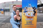 Valentina Marchei und Colin Grafton, Mitglieder des Ensembles von SHOWTIME, kamen heute nach Dortmund und zeigten im Eissportzentrum Westfalen eine Szene aus der neuen Show.. Westfalenhallen GmbH / Foto: Anja Cord