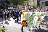 Junge Aktivisten ziehen durch die Dormtunder Innenstadt