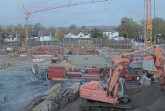 Bis zur geplanten Fertigstellung Ende 2020 kann man nun zusehen, wie Höxters neues Hallenbad 
entsteht.  Foto: Stadt Höxter