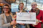 Bielefeld Marketing und BITel unetrstützen mit 3.000 Euro ein Schwimmprojekt
