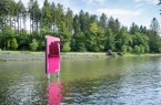 Das Werk „UELFE DISPLAY“ des Künstlers Raymund Kaiser in Radevormwald gehört zu den 700 Kunstwerken, die die NRWskulptur-App vorstellt. Foto: Thorsten Arendt