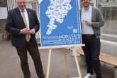 Bürgermeister Daniel Hartmann (l.) und Mobilitätsmanager André Mohrenstein rufen zur Beteiligung am Mobilitätskonzept auf. Foto: Stadt Höxter