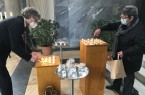 Am 18. April wurden in der Kapelle des Nordfriedhofes 41 Kerzen für die verstorbenen Mindenerinnen und Mindener angezündet. Foto: Pressestelle der Stadt Minden