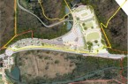 Der Plan zeigt den bisherigen Wanderweg (rot) und die Umleitung (gelb). Die gepunkteten Linien markieren die Spazierwege, die nach der Neugestaltung und Wiedereröffnung der ehemalige Gartenanlage Friedrichsthal zur Verfügung stehen. Foto: LWL/Studio grüngrau