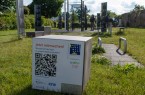 die smarten QR-Würfel, die in Horn-Bad Meinberg auf die Beteiligung zum Sportenwicklungsplan aufmerksam machen. Fotos: Stadt Horn-Bad Meinberg