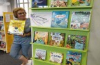 Bilderbuchkino in der Bücherei – Darauf freut sich auch Elke Maletz vom Team der Stadtbücherei Höxter.