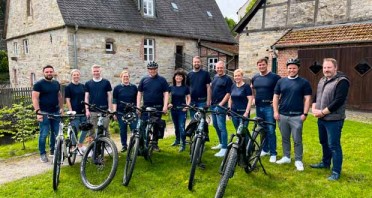 Das „Team Stadt Büren“ macht sich bereit für den Start des Stadtradelns am 26. Mai 2024. Foto: Stadt Büren
