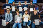 v.l.n.r. hinten: Fiete Hamich, Noah Patrick Redeker, Noah Krüger, Julius Rüdiger, Benjamin Becker. v.l.n.r. vorne: Tunahan Kazel, Tim Kammel, Malte Thomas, Leo Rüdiger. Foto: Wissenswerkstadt/Sarah Jonek