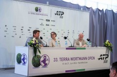 (V.l.n.r: Michael Kohlmann, Veronika Rücker und Sven Wortmann bei der heutigen Pressekonferenz) / TERRA WORTMANN OPEN / Valentin Diehl